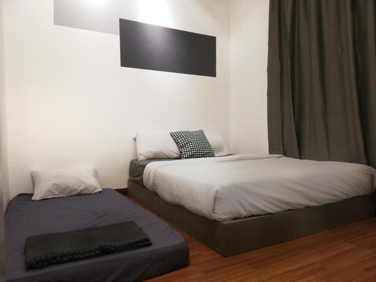 Subang City Residence, 8-9 Pax With Balcony, Walking Distance To Summit, 5Min To Sunway Subang Jaya Exterior photo