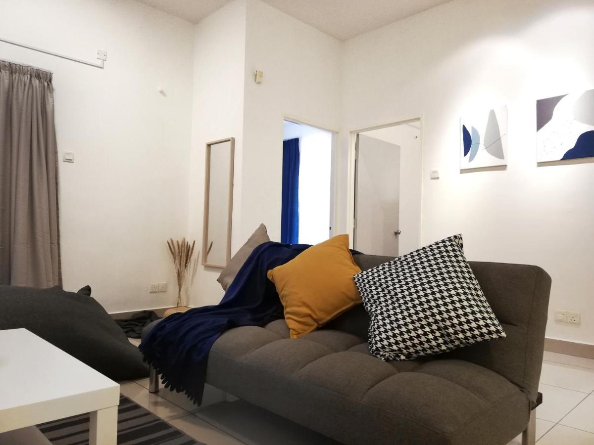 Subang City Residence, 8-9 Pax With Balcony, Walking Distance To Summit, 5Min To Sunway Subang Jaya Exterior photo