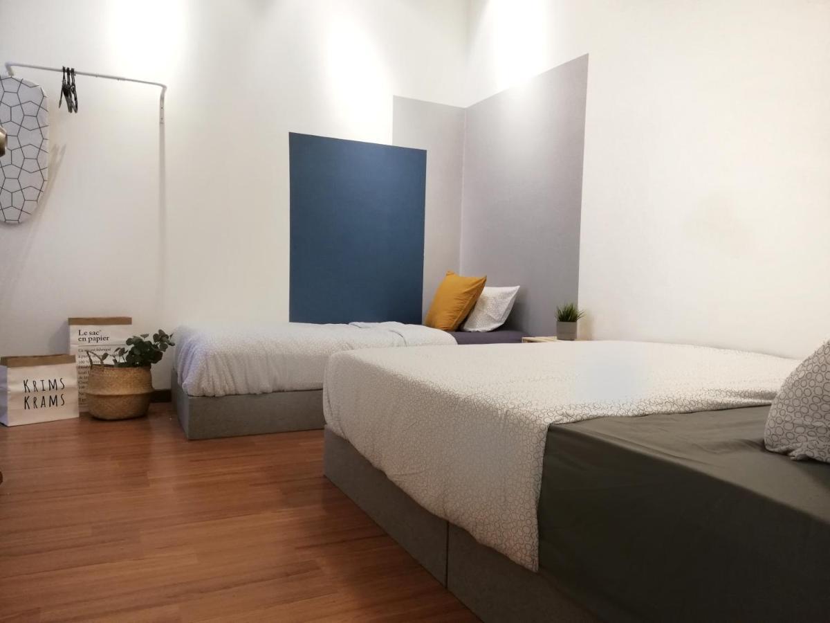 Subang City Residence, 8-9 Pax With Balcony, Walking Distance To Summit, 5Min To Sunway Subang Jaya Exterior photo
